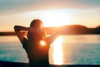 Avenirtel | voyant Laura