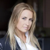 Avenirtel | voyant Sylvia