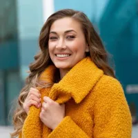 Avenirtel | voyant AVA